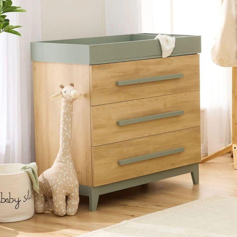 Tutti Bambini Hallee Chest Changer - Golden Oak-Sage Weave