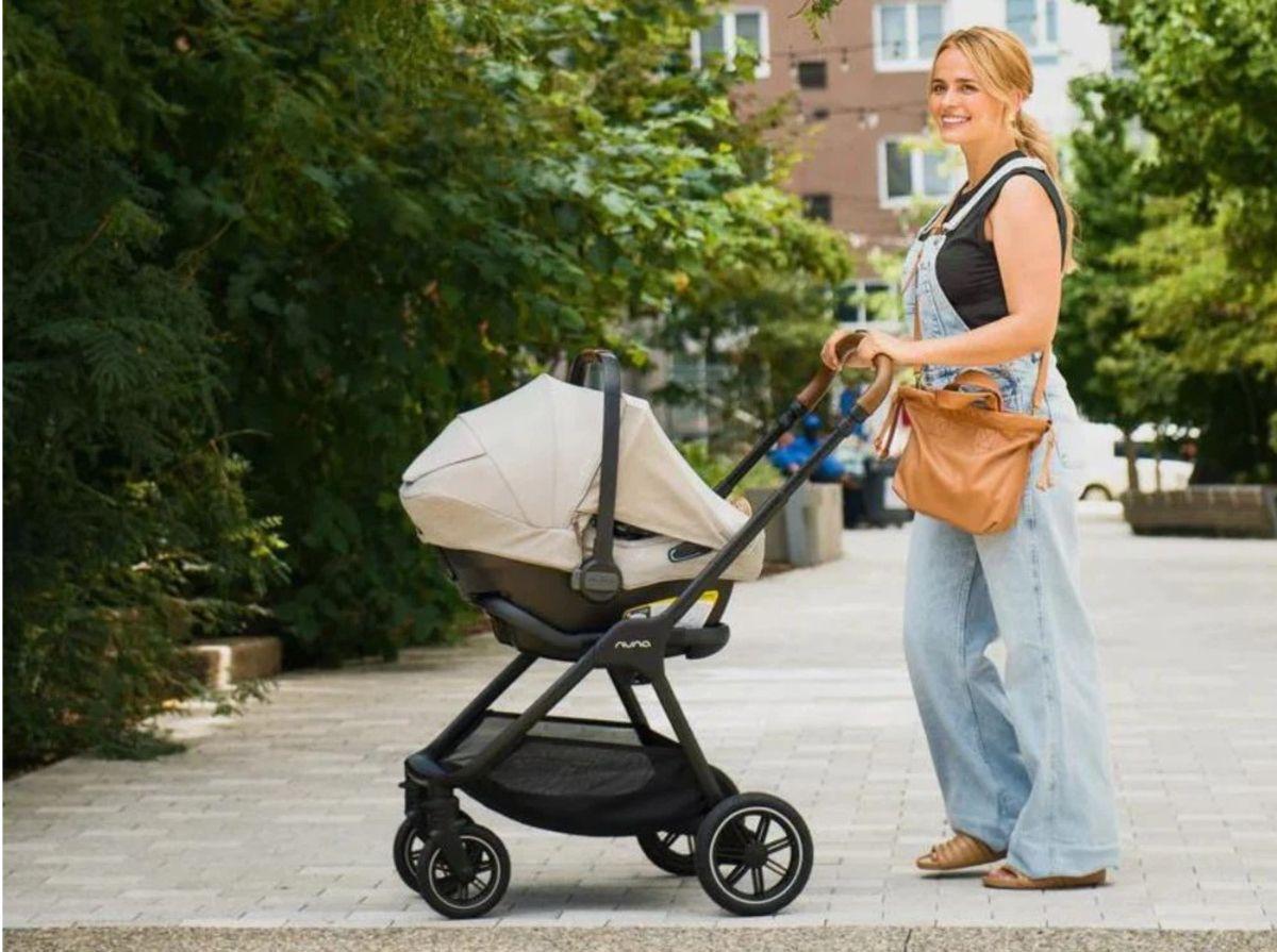 Nuna Triv Next Stroller (free cup holder) — official Nuna