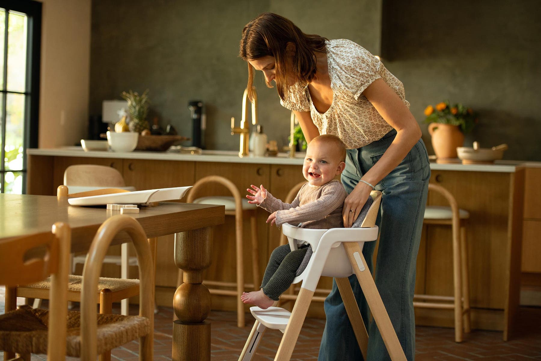 Nuna Bryn Highchair — official Nuna