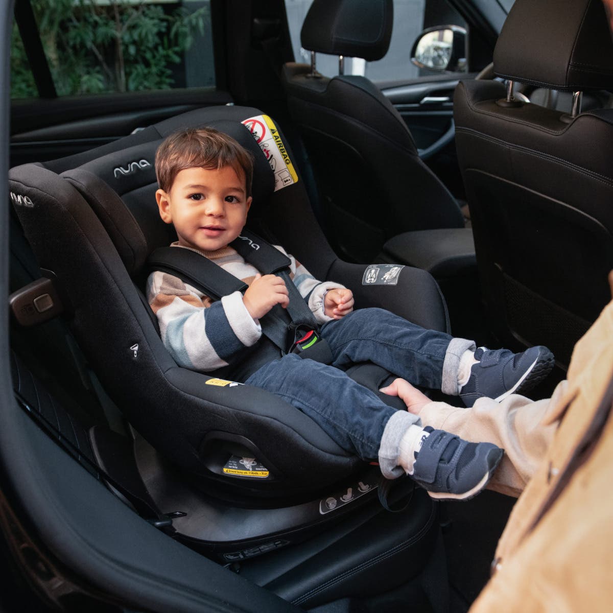 Nuna Pruu Swivel Car Seat — official Nuna