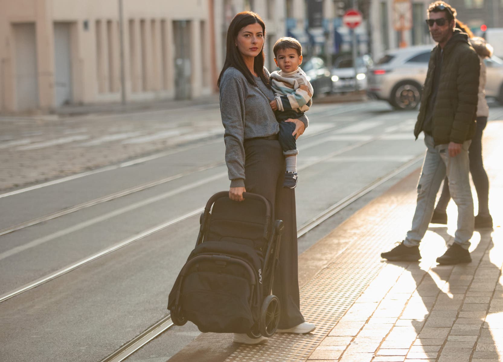 Nuna Trvl Lx Stroller (free cup holder) — official Nuna