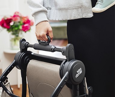 Britax Rio Stroller — Easy To Transport