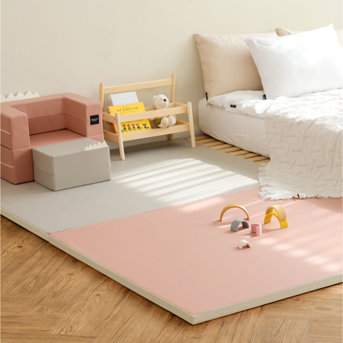 Designskin Candy Plus Playroom Folder Mat - Rose Beige + Ash Grey